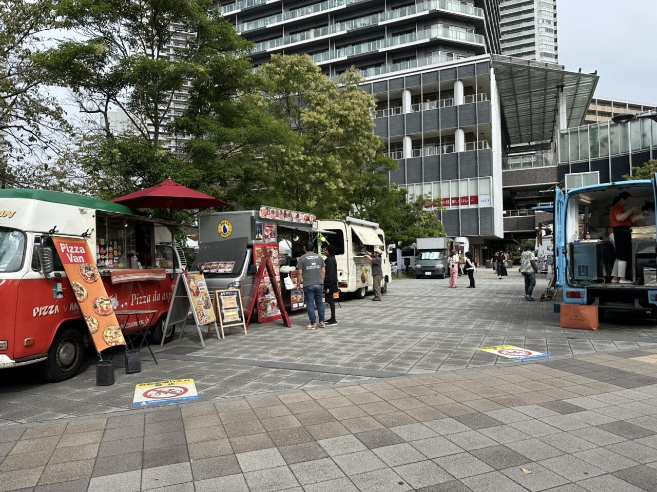 キッチンカー