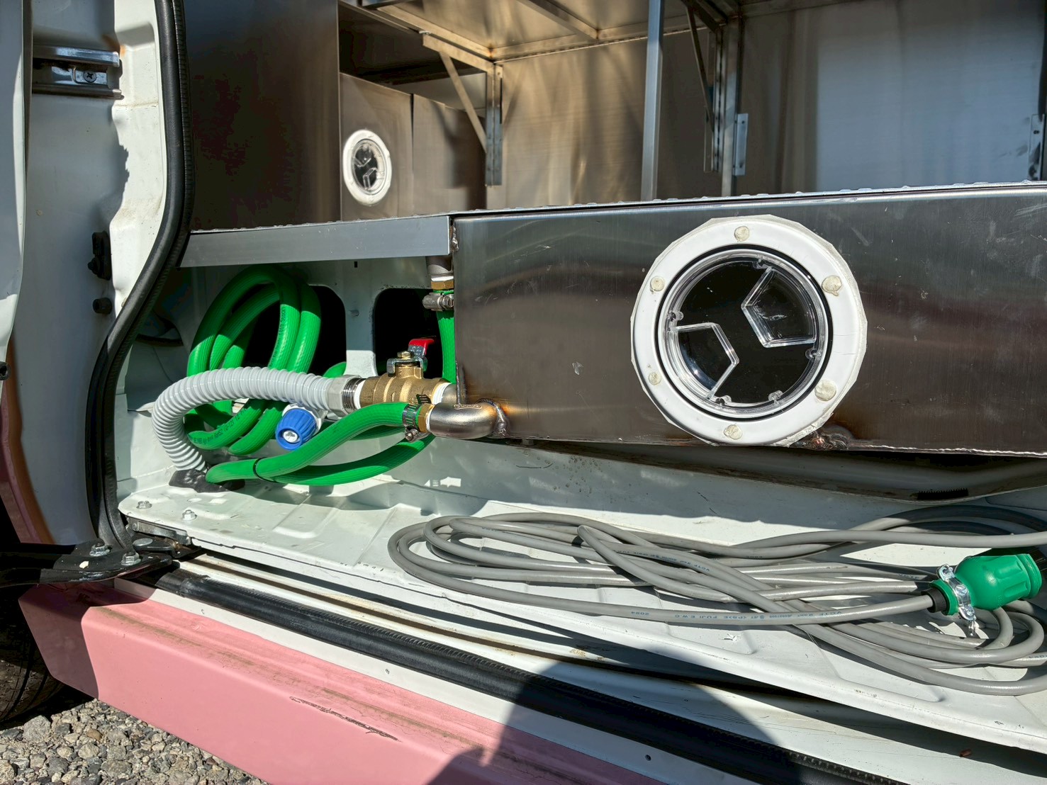 給排水タンク80ℓ