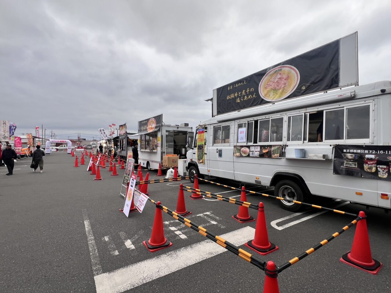 キッチンカー