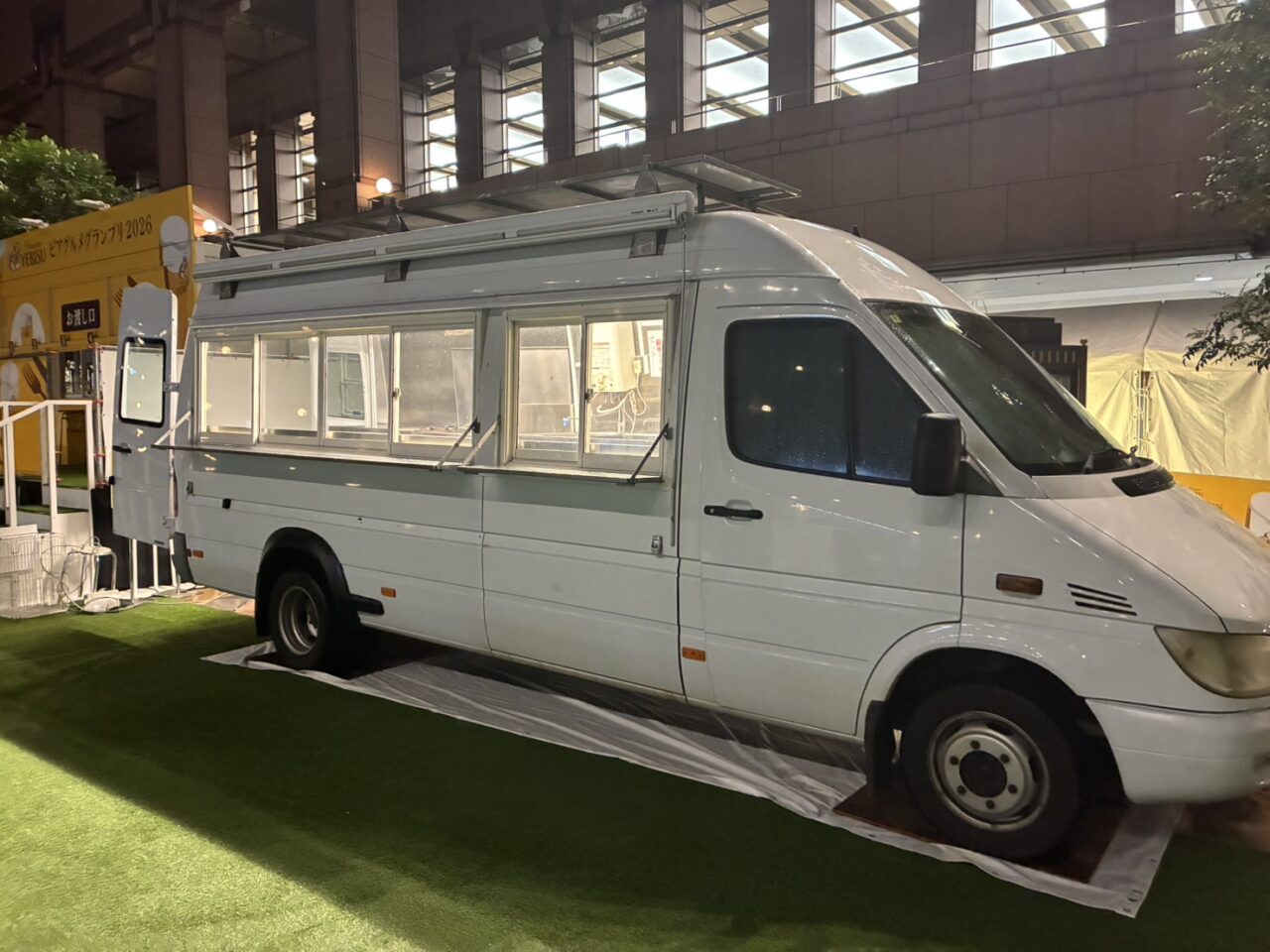 キッチンカー